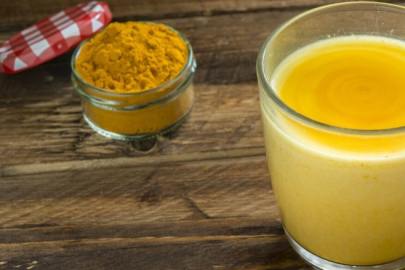 Zerdeçallı süt neye iyi gelir?