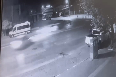 Bursa'da kafa kafaya trafik kazası! 2 yaralı