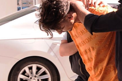 19 yaşındaki hırsızı böyle yakaladılar