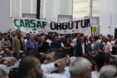 CHP İzmir Kongresi'nde arbede