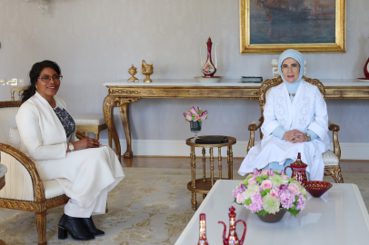 Emine Erdoğan, Malcolm X'in kızı İlyasa Şahbaz ile görüştü