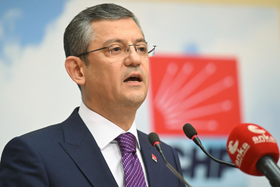 Özgür Özel:”Helallik almaya geldim”