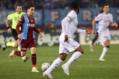 Derbide ilk yarı Trabzonspor önde!