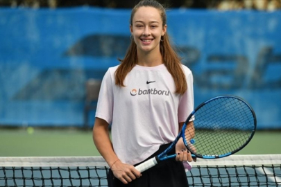 Milli tenisçi Zeynep Sönmez'in yükselişi devam ediyor