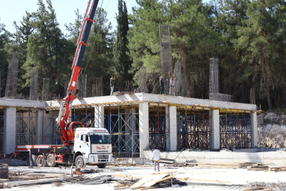 Üniversitelileri sevindirecek haber! Büyükşehir'den ikinci gençlik merkezi