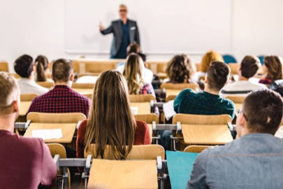 Uzaktan eğitim yapabilecek öğrenci statüsü belli oldu!