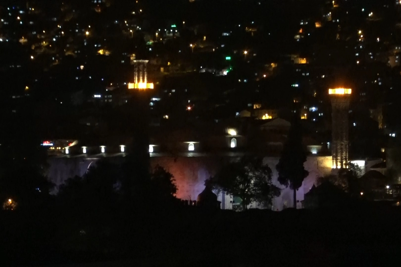 Mevlit Kandili'nde Ulu Cami doldu taştı