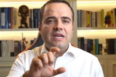 Özgür Demirtaş’tan şok ayrılık!