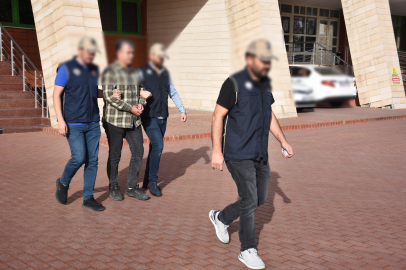 FETÖ’den aranan ihraç hakim tutuklandı