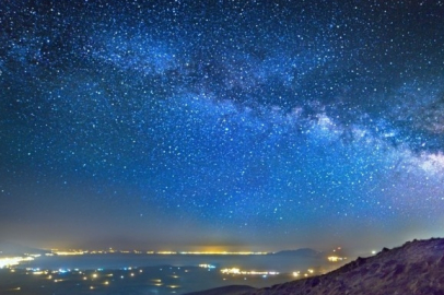 Bitlis'te gökyüzü görenleri büyüledi