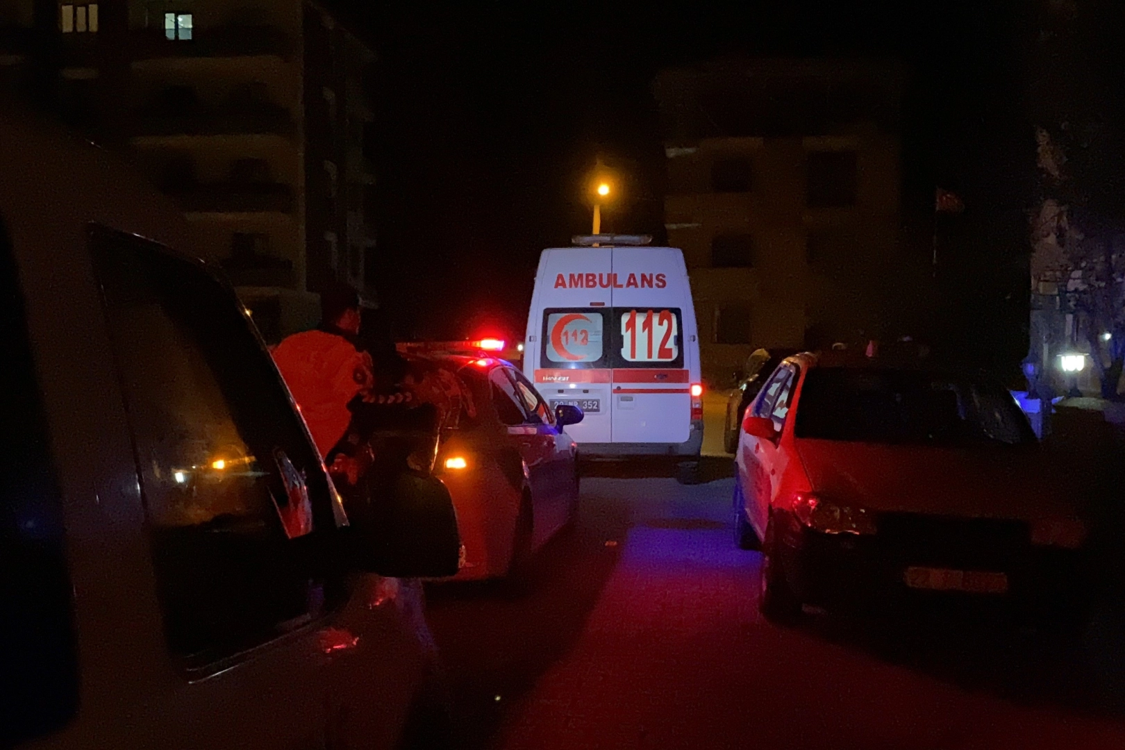 5. kattan düşen görme engelli kız ağır yaralandı