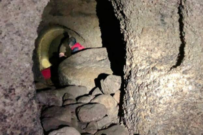 Evine tadilat yaparken yeraltı şehri buldu!