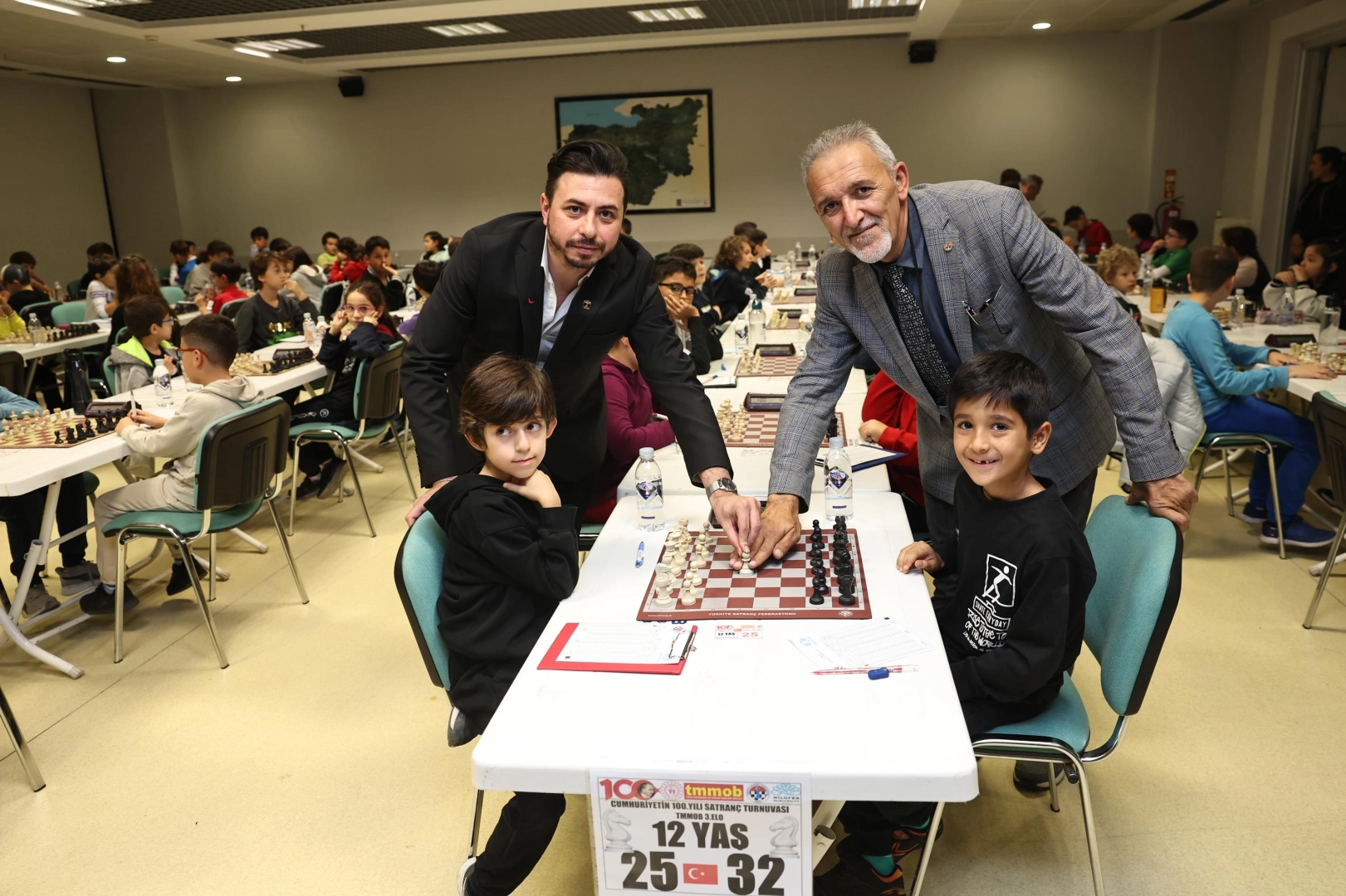 Bu turnuvada hamleler Cumhuriyet’in 100. yılı için