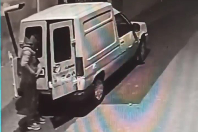 Bursa’da hırsızlık olayı! Şaşırtan görüntüler!  iki ayrı hırsızlık kamerada