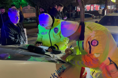 Ehliyetine el konulan alkollü sürücü meşhur olmak istedi: “Aman iyi çek de meşhur olalım”