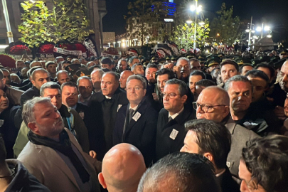 Şehit cenazesinde Özgür Özel’e tepki
