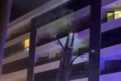 Eşini ve bebeğini odaya kilitleyen baba, evi ateşe verdi