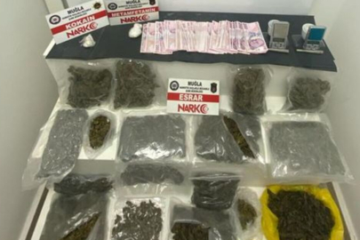 Muğla'da Büyük Uyuşturucu Operasyonu: 5 Kilo 550 Gram Esrar Ele Geçirildi, 2 Gözaltı