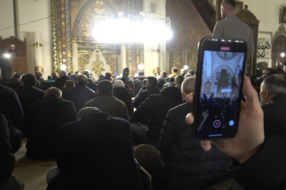Regaip Kandili’nde Bursalılar Ulu Cami’ye akın etti