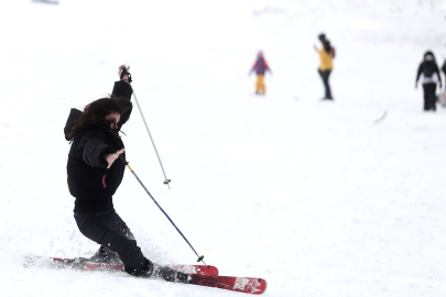 Uludağ’da kayak sezonu resmen açıldı