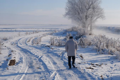 Erzurum dondu, termometreler -21’i gösterdi
