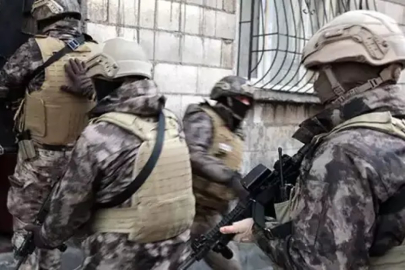 Ruhsatsız silah taşıyanlara ve silah kaçakçılarına operasyon: 2 bin 36 gözaltı