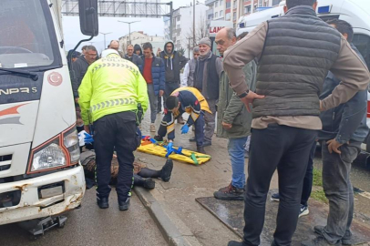 Geri manevra yapan kamyon kadına çarptı