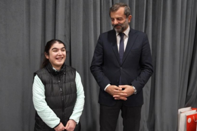 Çevreci Feride, Başkan Işık ile beraber atık topladı