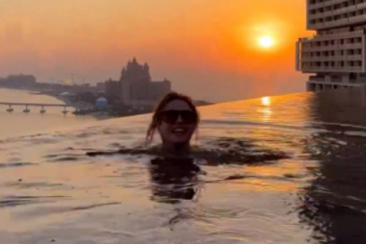 Melis Sezen yüzdüğü anları paylaştı