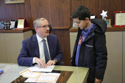 Ağrı'da Milli Eğitim Müdürü olmak isteyen öğrenciye sürpriz!