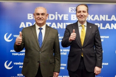 MHP'den seçilen Mustafa Çay, Yeniden Refah Partisi'nden aday oldu