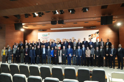 Bakan Kacır: "Roketi yapsak uzay istasyonu sizin değil, niye gurur duyuyorsunuz derler"