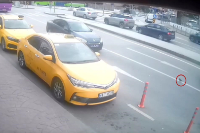 İlginç kaza: Yaya geçidinden yürüyerek karşıya geçen güvercine otomobil çarptı