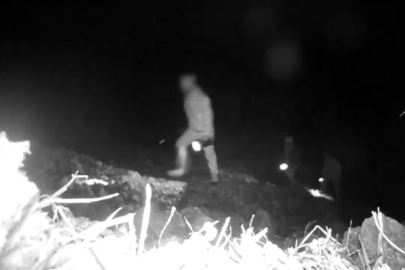 Koruma altındaki yaban keçisi avlayan şahıslar fotokapana yakalandı!