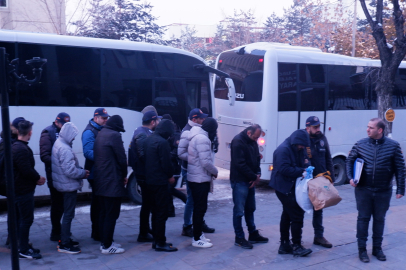 Polisten Erzurum merkezli 20 ilde 'Sibergöz-20' operasyonu