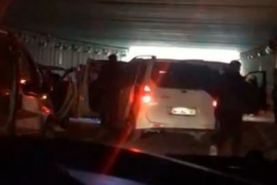 Asker eğlencesinde yolu kapatıp havaya ateş açtılar