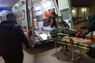 Motosiklet kontrolden çıkıp savruldu: 2 yaralı