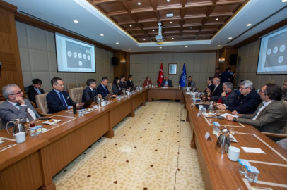 Büyükşehir’de ana gündem deprem