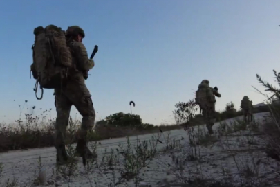 MSB: Hudut Kartalları 15 kişiyi yakaladı