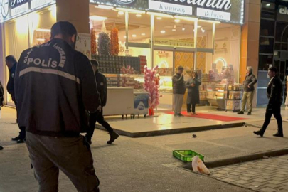 İki grup arasındaki silahlı kavga kamerada: 1 yaralı