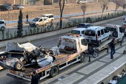 Freni patlayan çekici ortalığı savaş alanına çevirdi