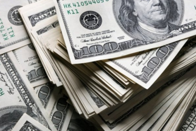 Dolar 31 TL'nin üstündeki seyrini sürdürüyor