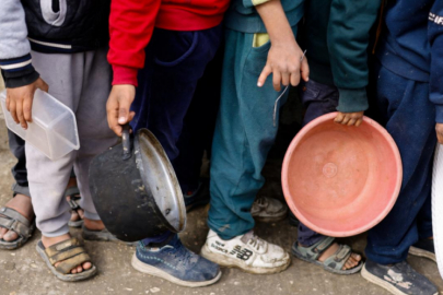 Gazze'deki Sağlık Bakanlığı: Gazze'de 2 çocuk daha açlıktan öldü