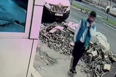 Polis süsü verip 285 bin lira değerinde ziynet eşyası çalmıştı...