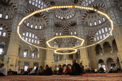 Camide 'siber dolandırıcılık' uyarısı