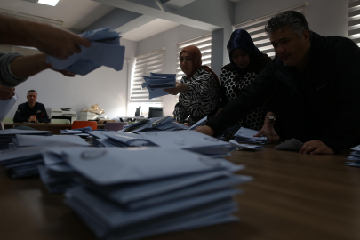 Bursa'da oy sayımına başlandı