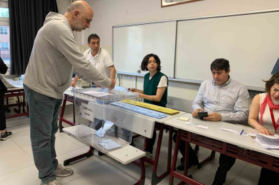 İstanbul’da oy kullanımı başladı