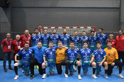 Nilüferli hentbolcular farklı kazandı