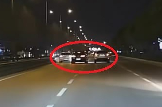 Bursa'da makas atan otomobil kazaya sebep oluyordu