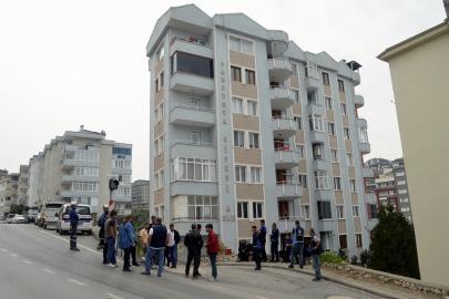 Tahliye kararını uygulamaya giden ekiplere karşı geldiler